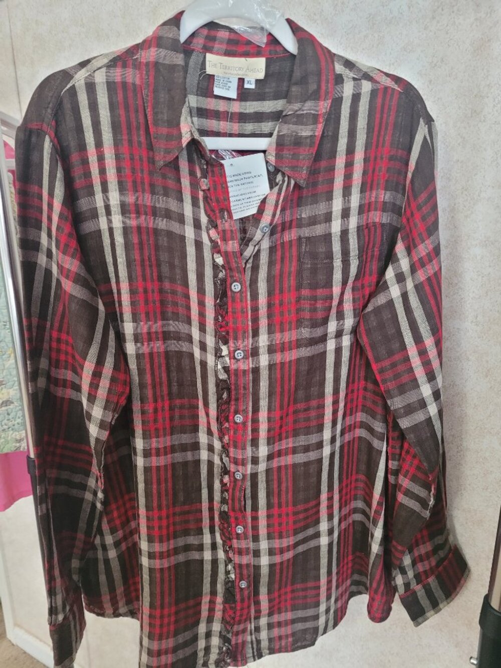 NWT Red Brown Tan Plaid Womens Shirt The Territory Ahead Pre-2013 Size XL
